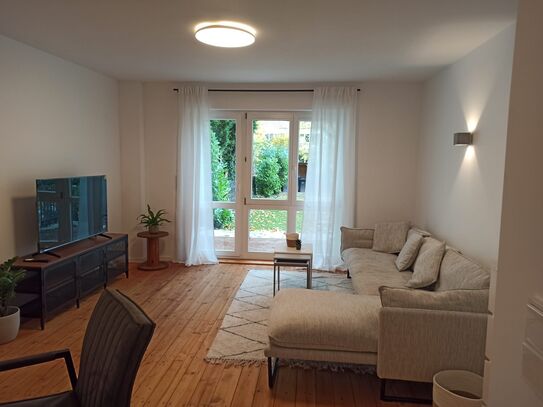 Detached house 75m2 in prime location with garden [Fully furnished & completely renovated]