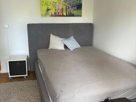 Furnished Studio Apartment in Hohenschönhausen Lichtenberg, 30 mins from AlexanderPlatz