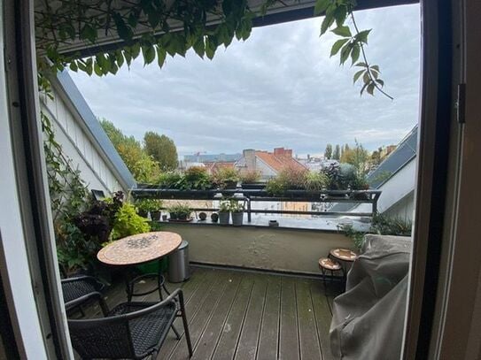 Urban Oasis: Rooftop in Fhain, Berlin - Amsterdam Apartments for Rent