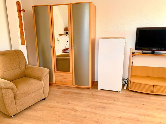 6 room apartment for fitters / shared apartment + living room + 2 bathrooms, 30min to Leipzig, secluded location.