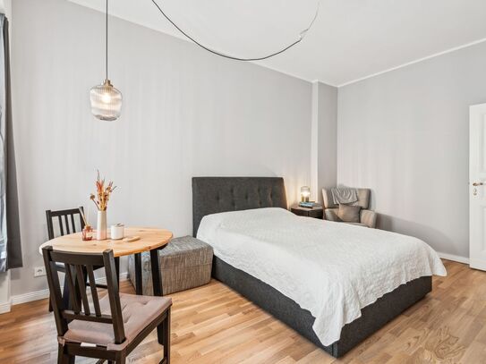 Exclusive flat in a prime location in Friedrichshain Kreuzberg, Berlin - Amsterdam Apartments for Rent