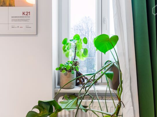 Modern apartment in Boxhagener Kiez with 2 balconies