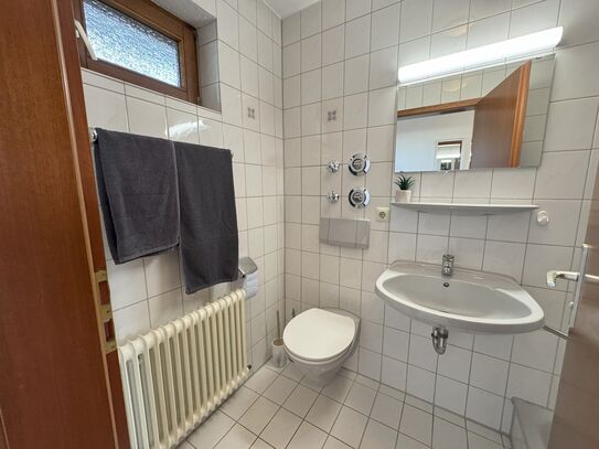 Neu möblierte 1 Zi.-Whg. mit EBK, Balkon, Stellplatz, TV, WLAN uvm. in Filderstadt