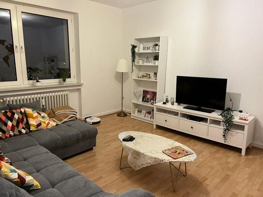 Beautiful, bright 2.5-room flat with large balcony in Essen Holsterhausen - fully furnished for interim rent (01.02.202…