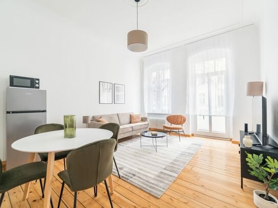 Cozy 2-Bedroom Apartment in Neukölln, Berlin - Amsterdam Apartments for Rent