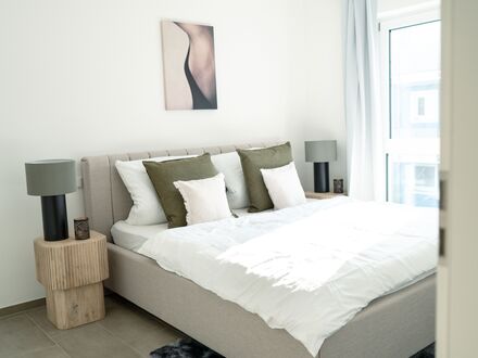 Möbliertes 2-Zimmer Neubauapartment im Herzen Grafing samt TG-Stellplatz | Furnished 2-room flat in the centern of Graf…