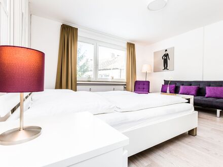 Ferienwohnung mit gratis W-LAN in zentraler Lage in Köln Deutz | Holiday flat with free Wifi in a central location in C…