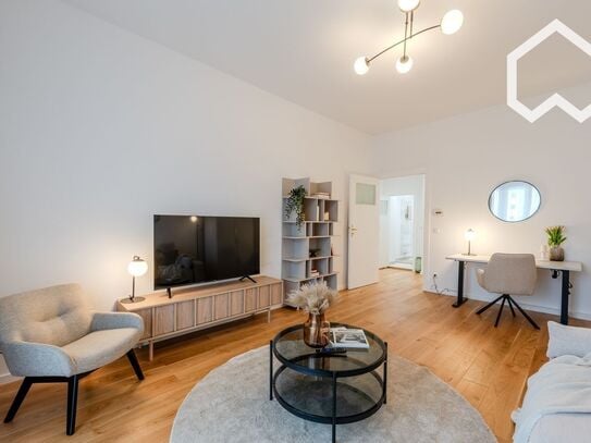 Bright & Spacious Neukölln apartment – Ideal for working couples