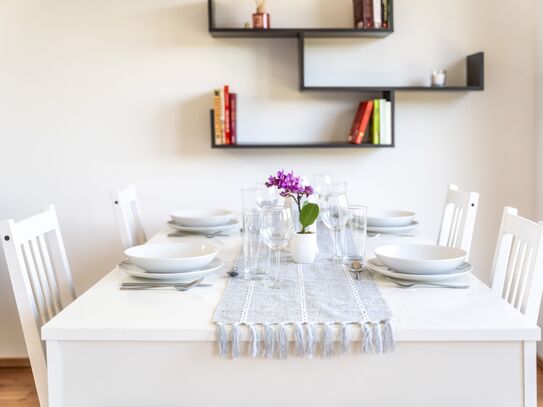 Spektakuläres Penthouse mit Sternenhimmelblick, Boxspringbett und Terrasse mit guter Anbindung in die Innenstadt