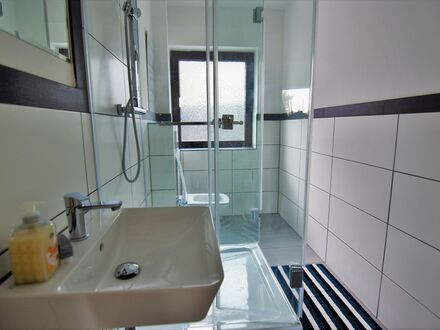 Arbeit und Aufenthalt in Troisdorf | Work and Stay in Troisdorf