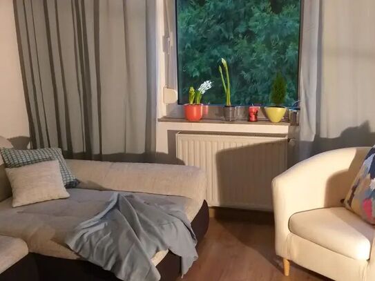 Attractive and completely renovated 2.5-room apartment in Cologne Dünnwald