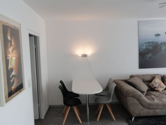 Spacious apartment in Bornheim with large balcony and view of the skyline, top infrastructure