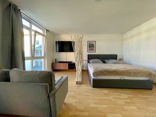 Moderne City-Wohnung mit Balkon, Tiefgarage & Top-Ausstattung – Ideal für einen komfortablen Rostock-Aufenthalt