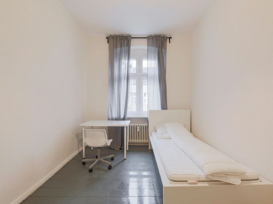 Gemütliches Zimmer in 3er WG in Neukölln