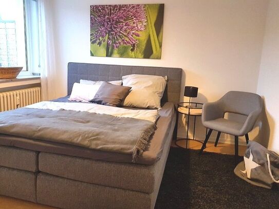 Helles Apartment Nordic - Düsseldorf Mörsenbroich - ruhig dennoch mit Top Anbindung