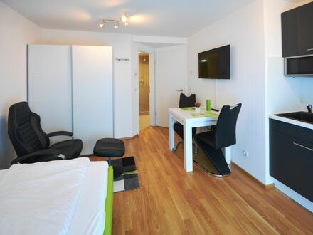 Modernes und attraktives Serviced Apartment nahe Flughafen | Modernly and attractively furnished serviced apartment nea…