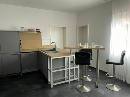 Häusliche, helle Wohnung auf Zeit im Herzen von Neuss | M&M Apartment Düsselorf "Biene"