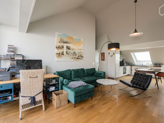 Beautiful attic apartment in Mitte