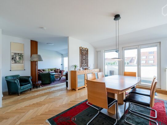 Spacious Maisonette Apartment with Fireplace and Sunny Terrace in Berlin Mitte, Prenzlauer Berg