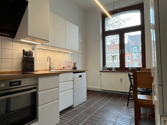 Updated 4 room apartment at Lindener Marktplatz