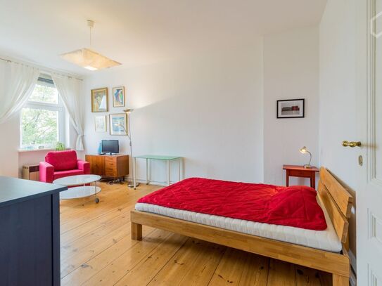 Nice and comfortable suite in Neukölln, Berlin - Amsterdam Apartments for Rent