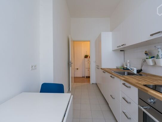 Artistic Home in the Heart of Charlottenburg, Berlin - Amsterdam Apartments for Rent