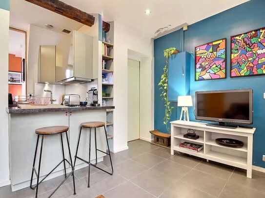 Rental Furnished flat - 2 rooms - 40 m² - Bastille - Faubourg St Antoine - 75011 Paris