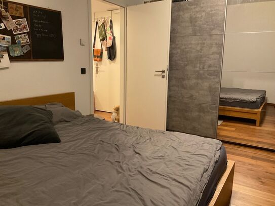 Remote-first fully equipped spacious 2-room studio close to Hauptbahnhof