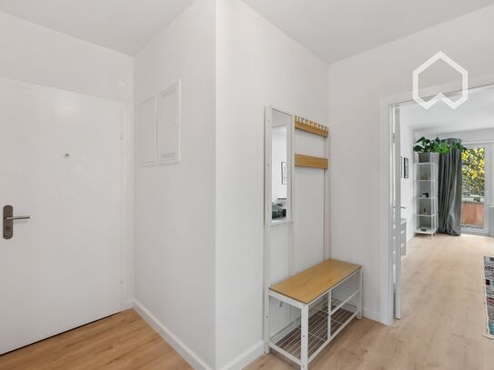 Newly renovated stylish apartment in good location.