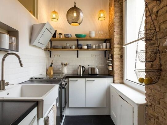 Bright and beautiful apartment in Charlottenburg, Berlin - Amsterdam Apartments for Rent