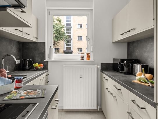 Modern Apartment with One Bedroom, Living room and Workspace in Neukölln