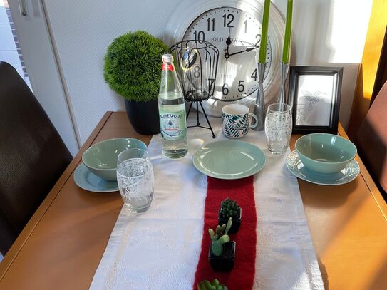 Fantastic apartment in Duisburg Neudorf south, furnished, 4 min. walk from Duisburg main station and 10 min from Düssel…