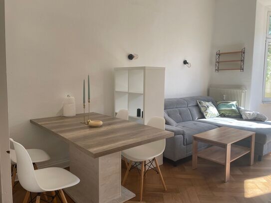 Bright and tasteful 3 bedroom apartment in the heart of Magdeburg