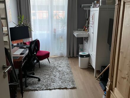 Gemütliche und stilvolle Wohnung auf Zeit zentral gelegen | Schöne, zentrale & ruhige 3 Zimmer mit 2 Balkonen in Barmbe…
