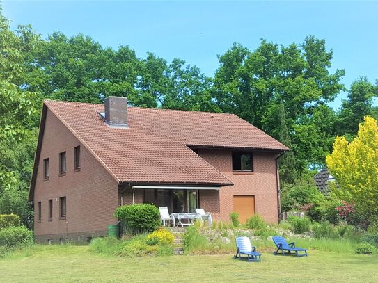 Sunny apartment with huge garden on the Hamburg outskirts