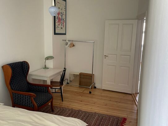 Beautiful & charming old style flat in Mitte/Gesundbrunnen