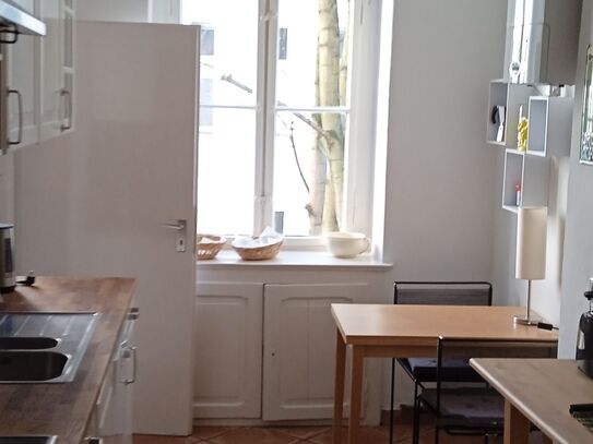 Quiet & stylish & sunny Wilhelminian style 4-room apartment, Berlin - Amsterdam Apartments for Rent