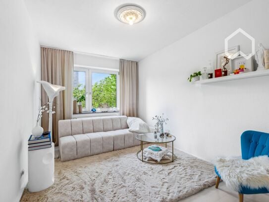 Sweet and artsy apartment close to the Rhein with amazing city connection