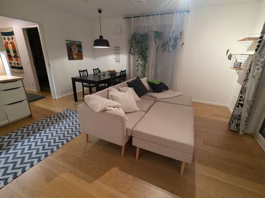 Modern & quiet top floor apartment in lovely Schillerkiez, Berlin - Amsterdam Apartments for Rent