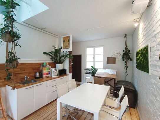 Exclusively furnished loft apartment in an old building in a central location, Aachen - Amsterdam Apartments for Rent