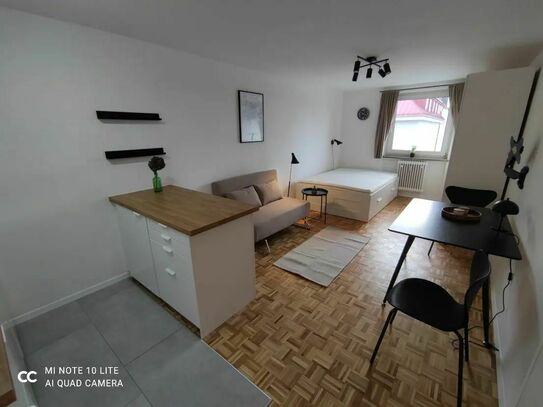 Neu renoviertes 1-Zimmer-Apartment in Neuschwabing