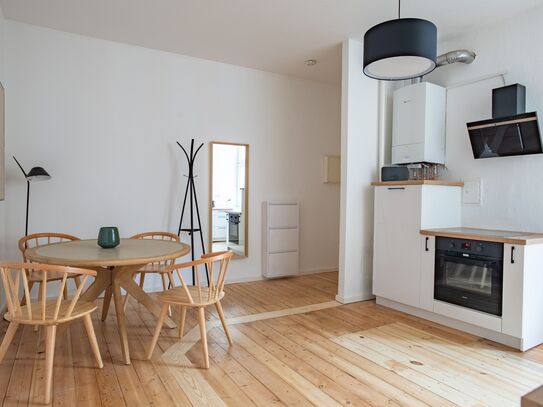 Stylish 1 Bedroom Apartment in Friedrichshain - exactly at Boxhagener Platz