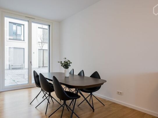 Nice and lovely water view apartment in quiet street (Berlin), Berlin - Amsterdam Apartments for Rent