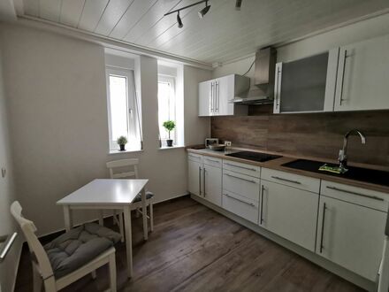 Moderne, helle und ruhige Wohnung mit Terrasse | Modern, bright and quiet apartment with terrace