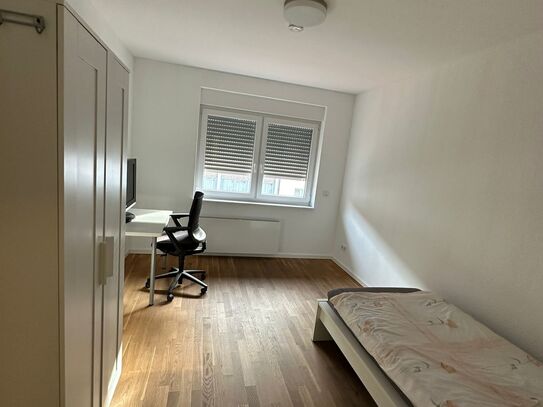 Schöne 4 Zimmer Wohnung in Hanau Innenstadt zu vermieten