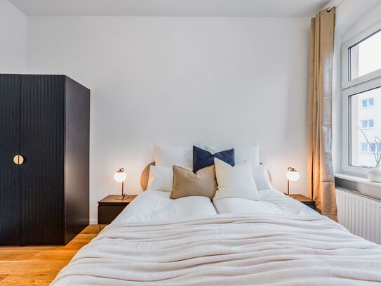 Newly Renovated 2 room apartement for Berlin Professionals