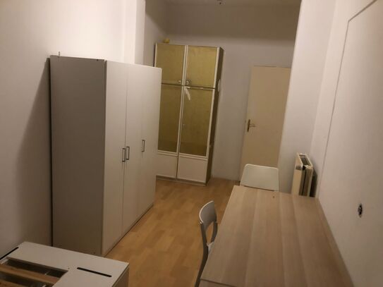 Simple shared room for rent in Hamburg Harburg