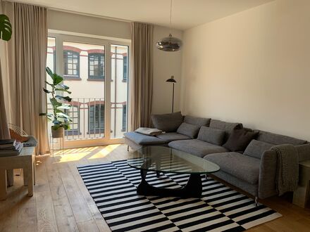 Neue & wunderschöne Wohnung auf Zeit in lebendiger Nachbarschaft | Bright, wonderful loft conveniently located
