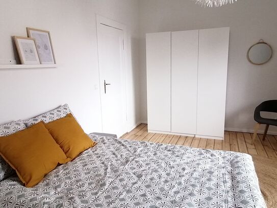 Liebevoll eingerichtetes Zimmer (2er WG) in Wilmersdorf