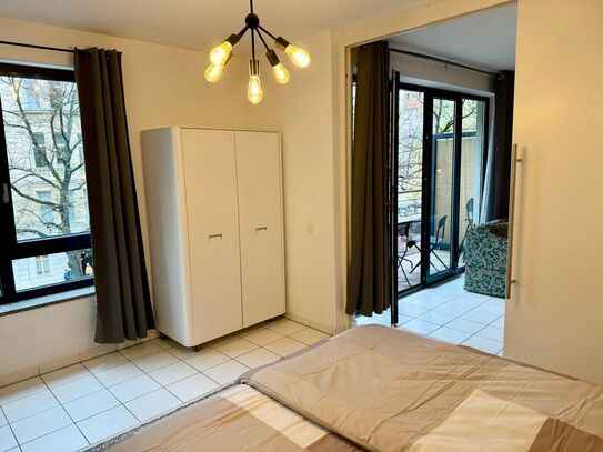 Fantastic and peaceful Apartment at Ku'Damm with balcony, Berlin - Amsterdam Apartments for Rent